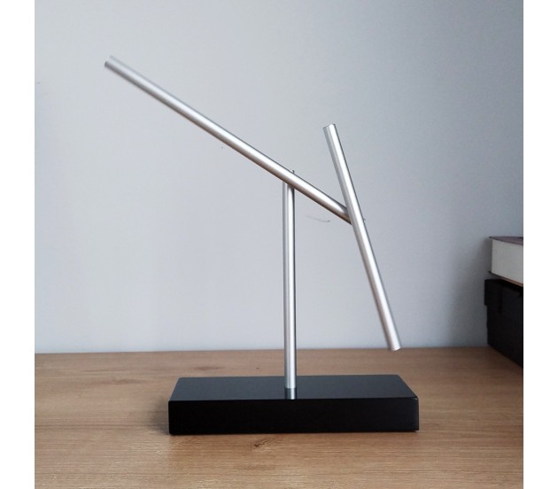 1970's orders Kinetic Motion Toy Balancing Swinging Couple Perpetual Motion Desk Art Sculpture